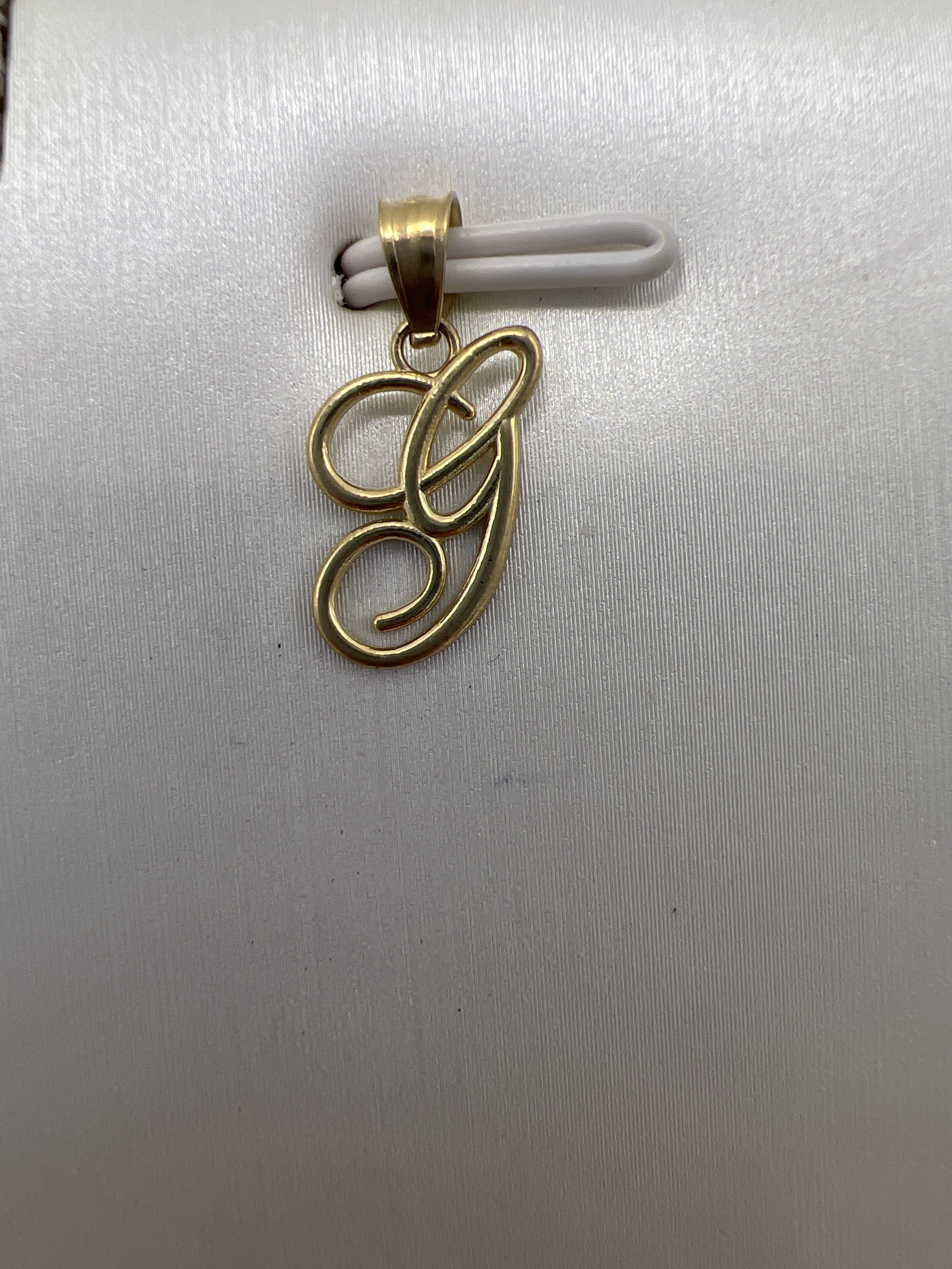 10K Yellow Gold Initial G Pendant – Personalized Letter Necklace Charm