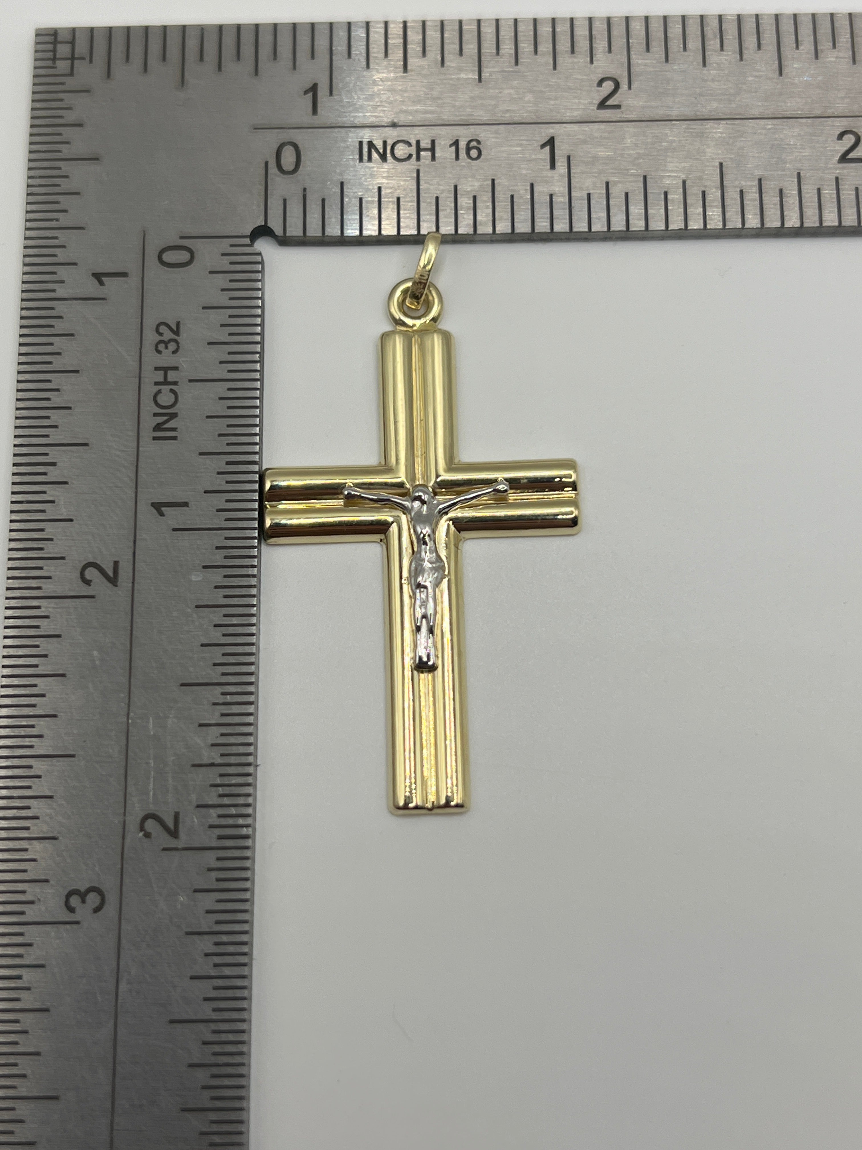 10K Yellow Gold Cross Pendant – Classic Faith Religious Necklace Charm