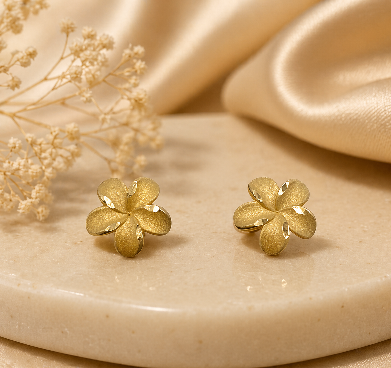 10K Yellow Gold Flower Earrings – Elegant Floral Stud Jewelry for Women