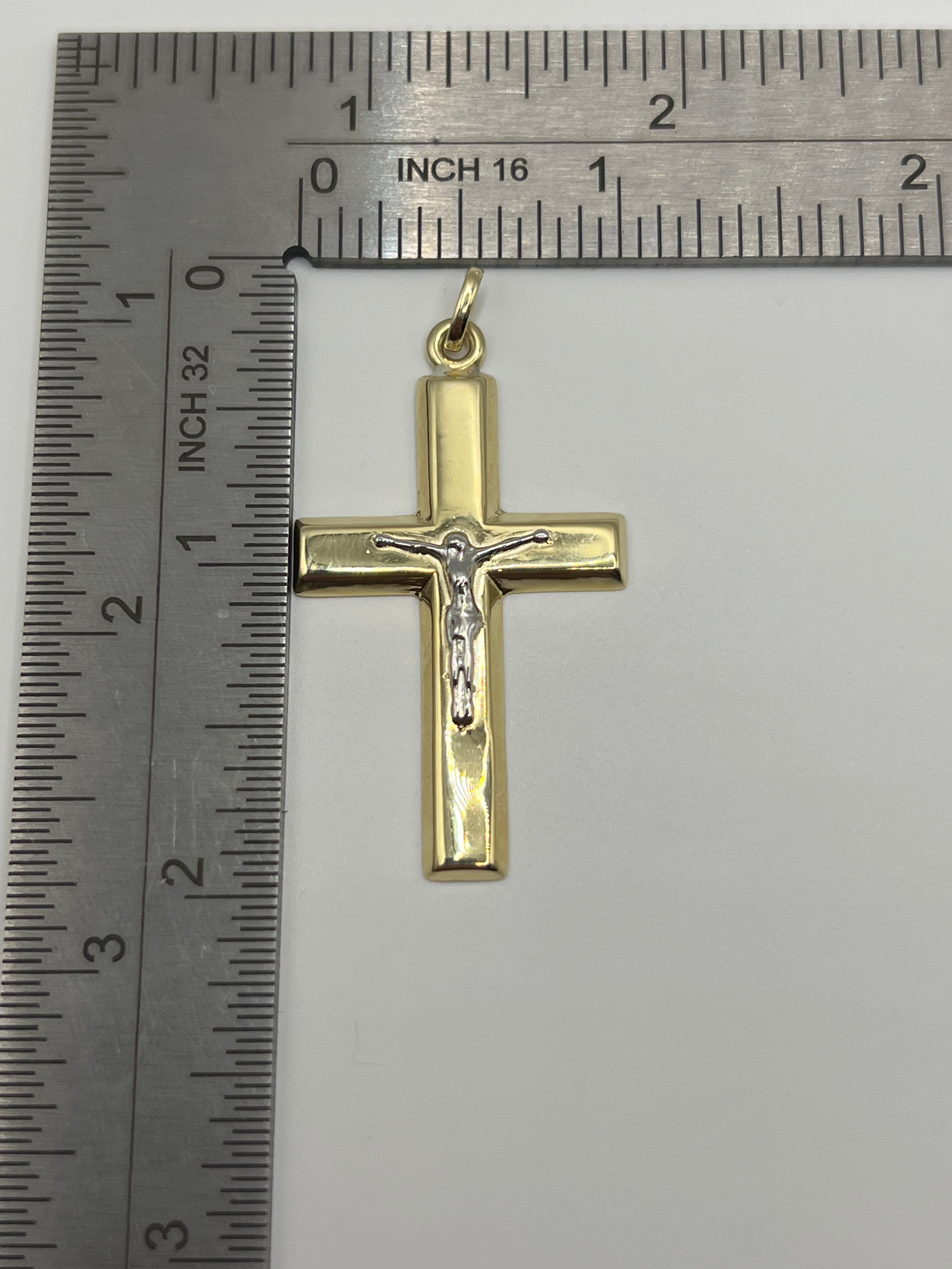 10K Yellow Gold Cross Pendant – Classic Faith Religious Necklace Charm