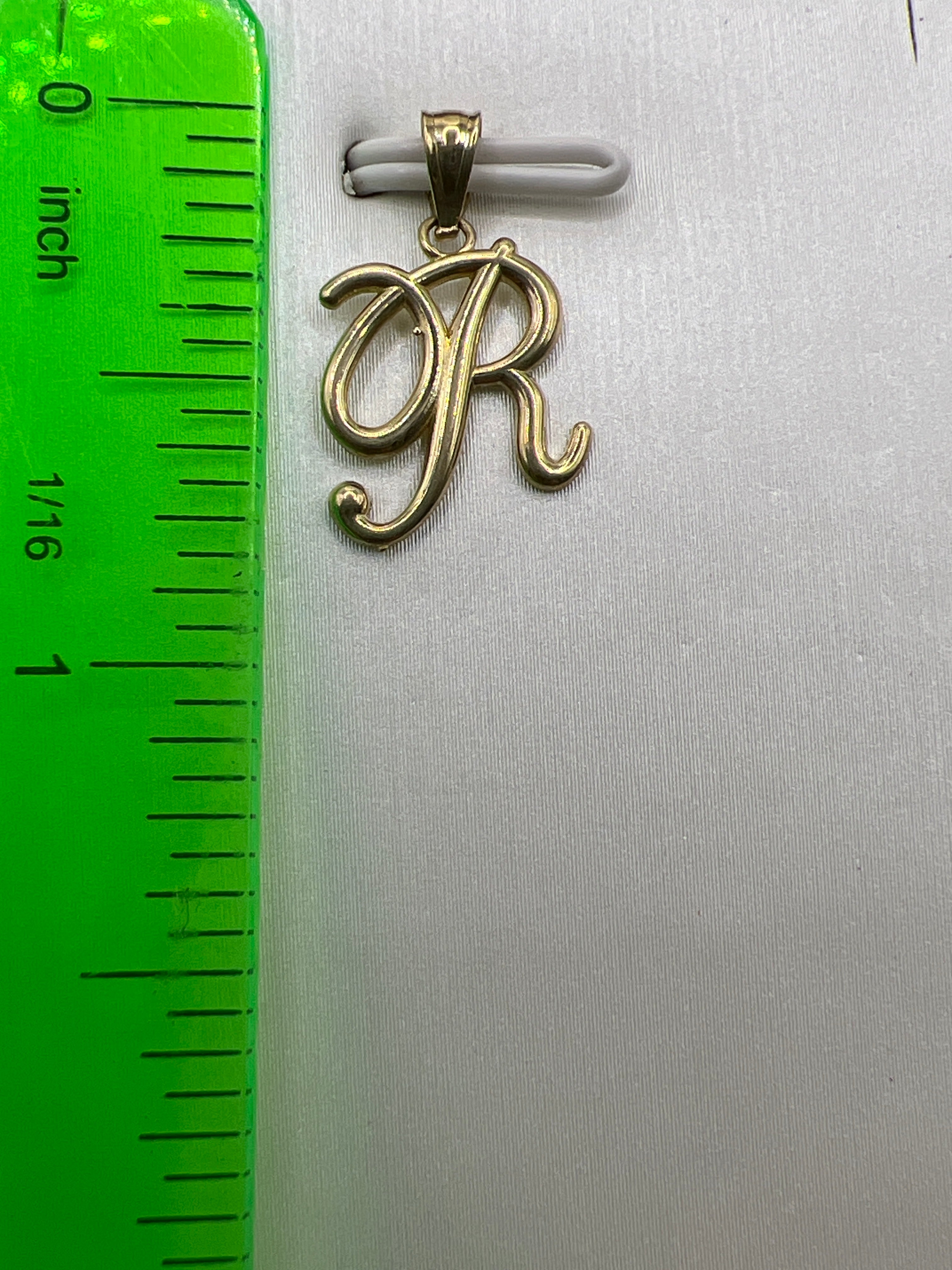 10K Yellow Gold Initial R Pendant – Personalized Letter Necklace Charm