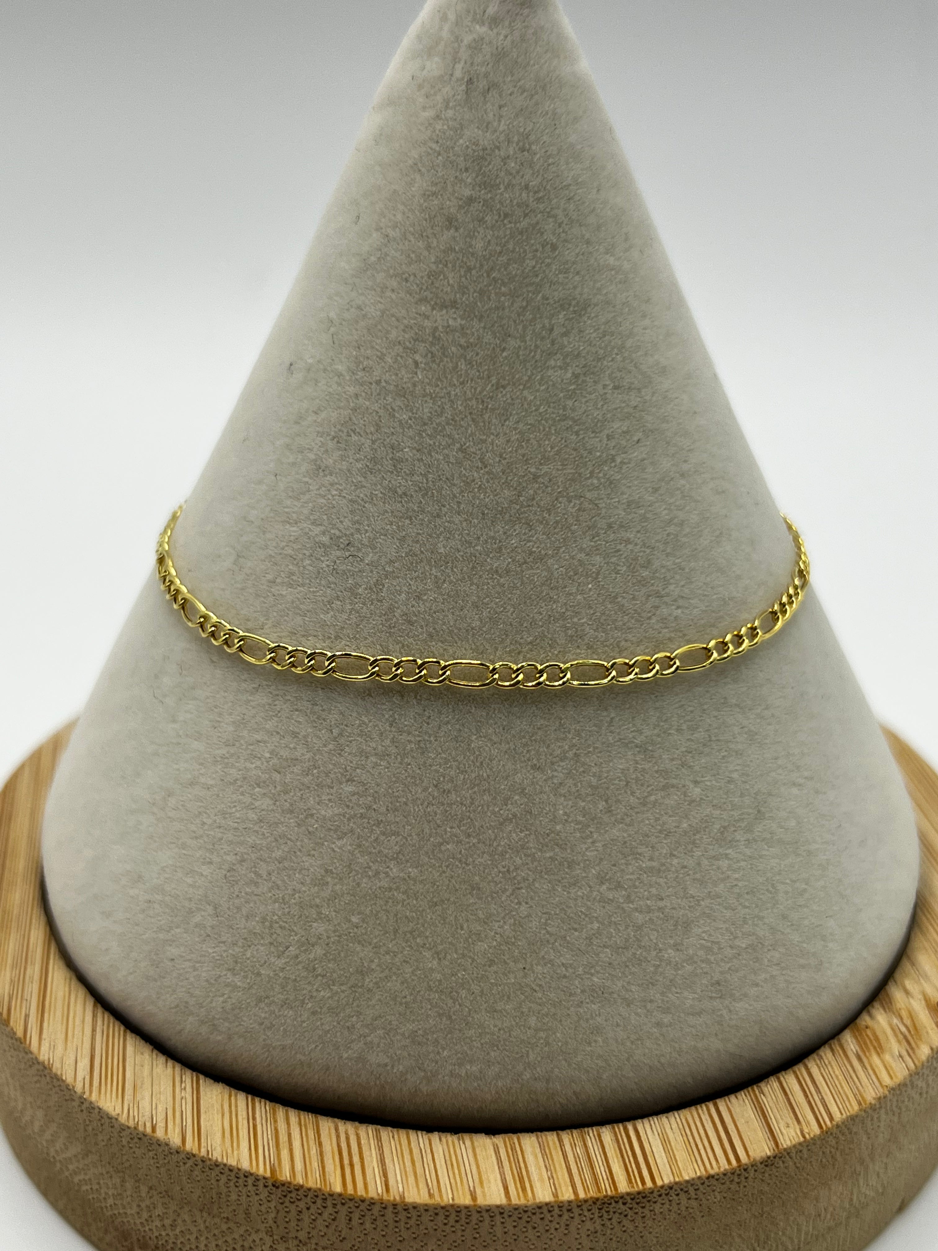 10K Yellow Gold Figaro Bracelet “7” – 2mm Classic Link Gold Bracelet