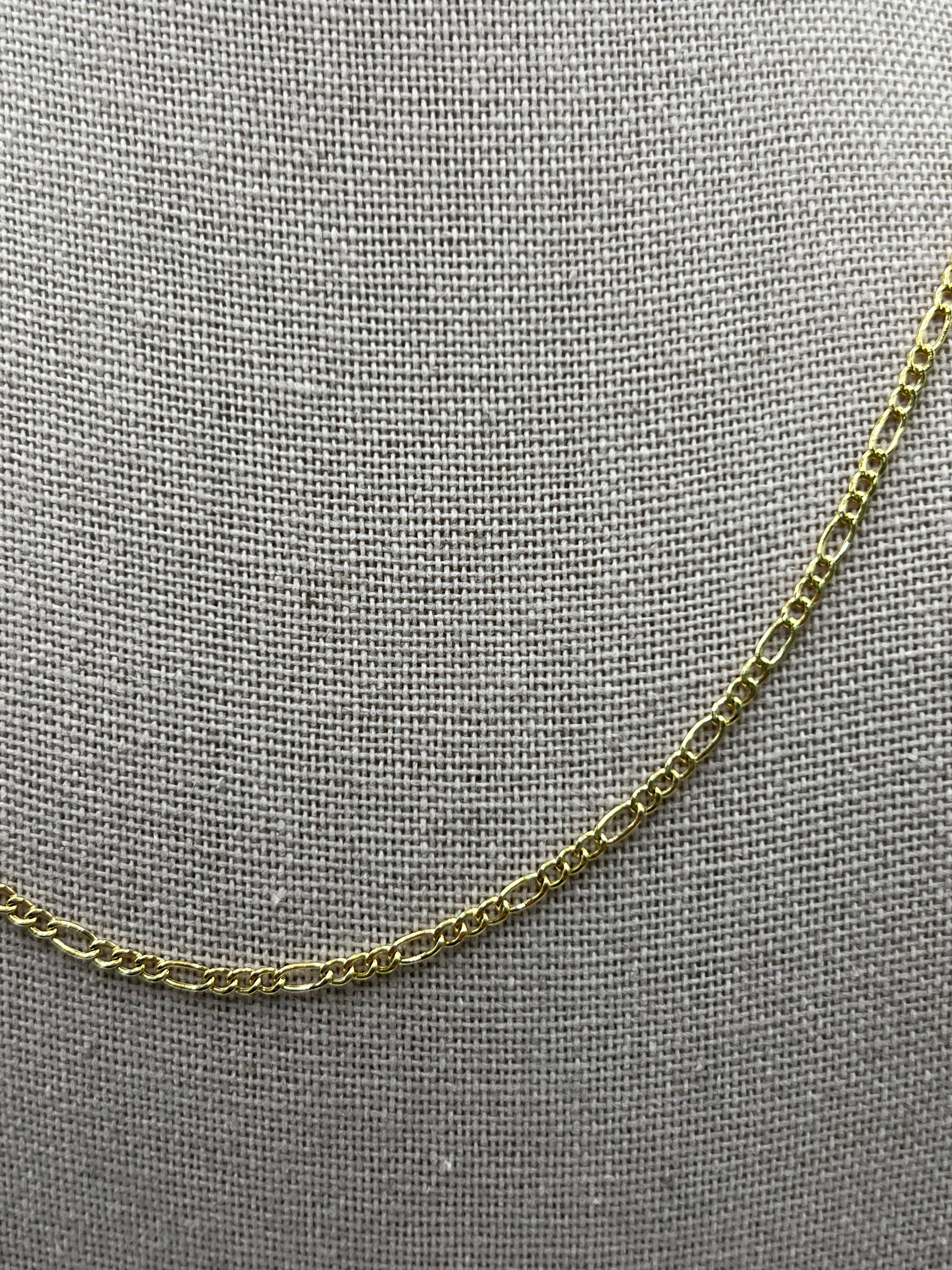 10K Yellow Gold Figaro Chain 18” – 2mm Classic Link Necklace Jewelry